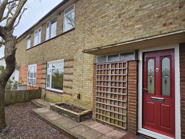 House for rent in Farley Hill, Luton