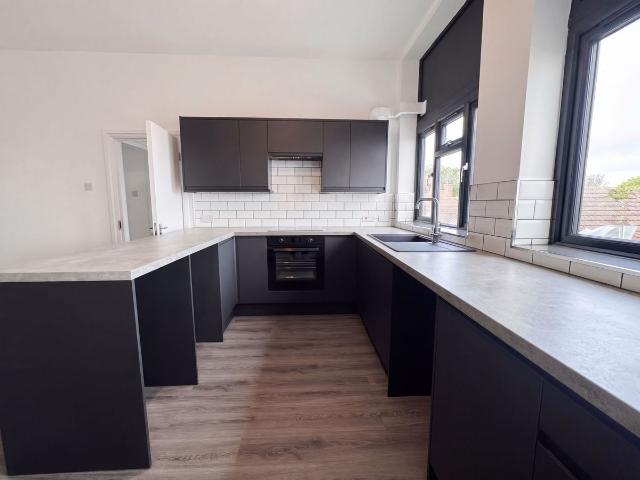 Apartment for rent in Belle Grove, Greater London