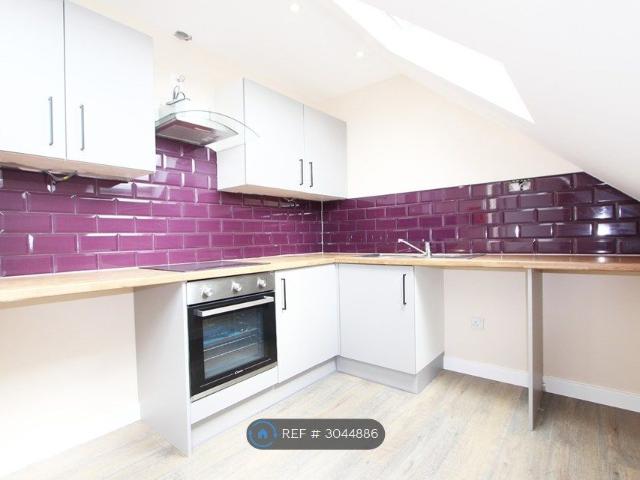 Studio for rent in London Borough of Hounslow, Greater London