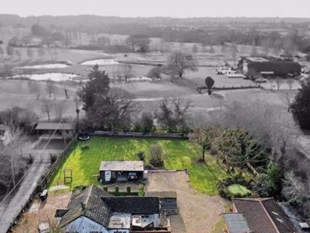 House for sale in Barling