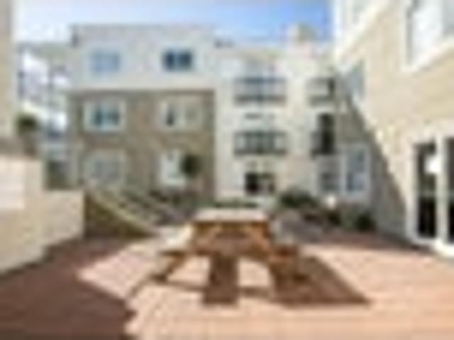 Apartment for rent in Matata, Wellington