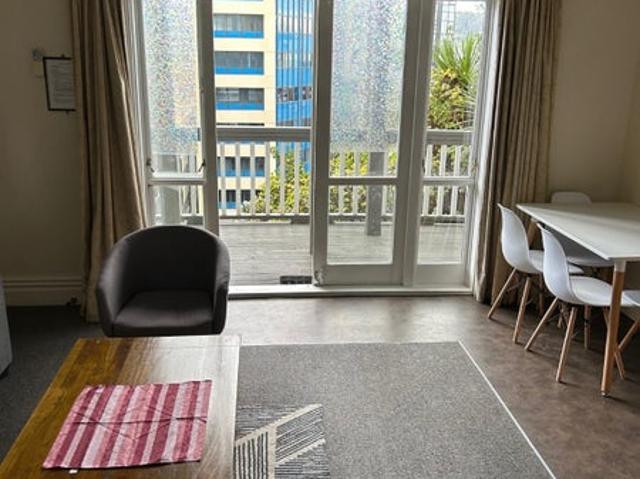 Apartment for rent in Paekākā, Wellington