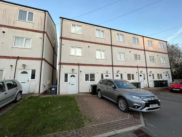 Apartment for rent in Woodside, Bradford