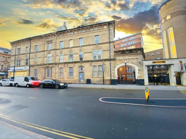 Apartment for rent in St Matthew's, Old Wharf