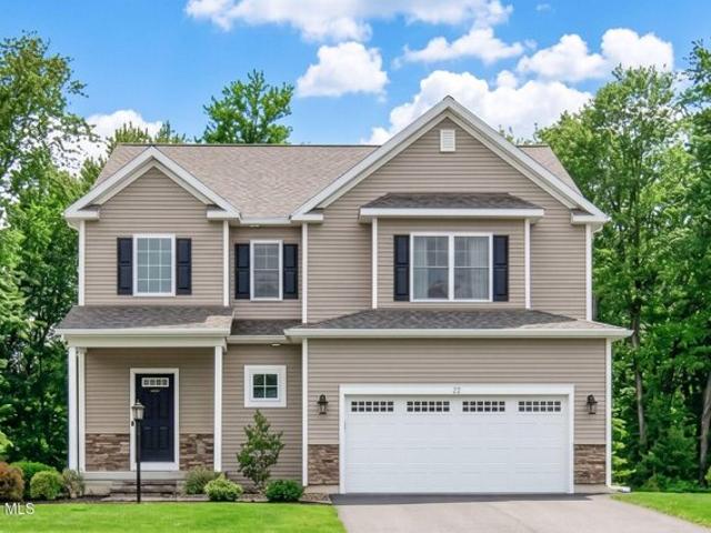 House for sale in Saratoga, New York
