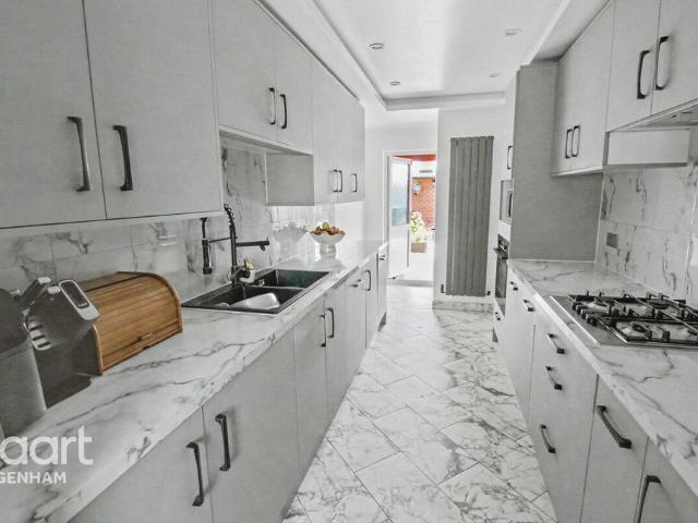 House for rent in Dagenham, Greater London
