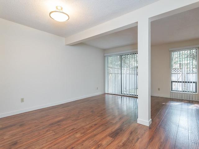 Apartment for rent in Surrey, British Columbia