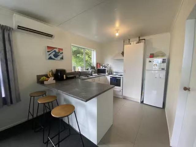 House for rent in Days Bay, Wellington