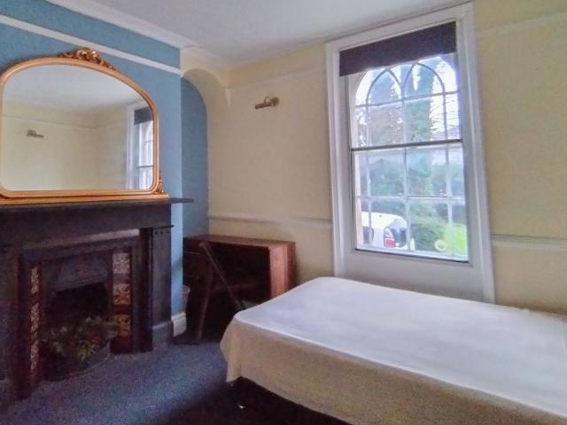 Room for rent in Gloucester, Gloucestershire