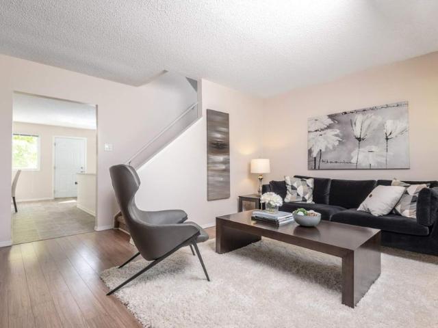 Townhouse for rent in Wellington, Edmonton
