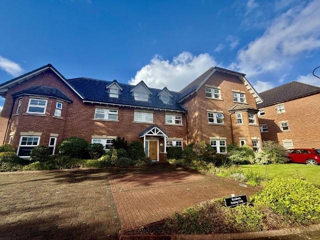 Apartment for rent in Timperley, Trafford Park