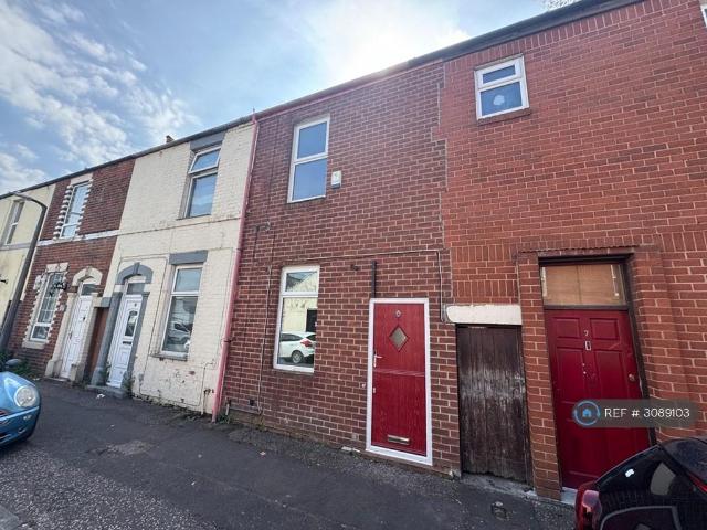 House for rent in Ashton-on-Ribble, Preston