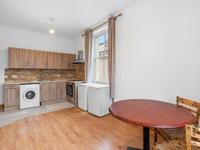 House for rent in Round Hill, Brighton & Hove