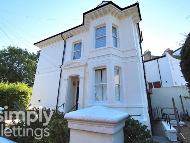 Studio for rent in Round Hill, Brighton & Hove