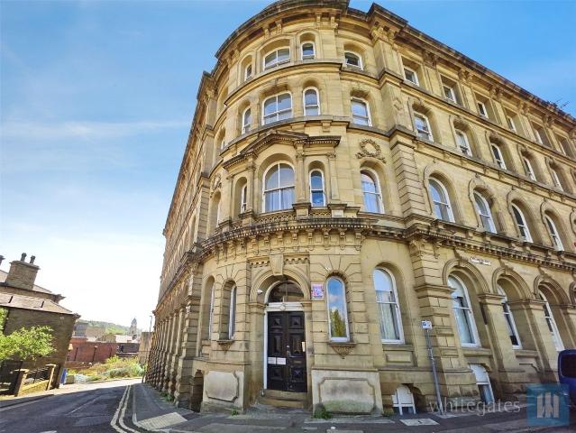 Apartment for rent in Eightlands, Dewsbury