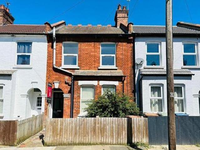 House for sale in Greater London