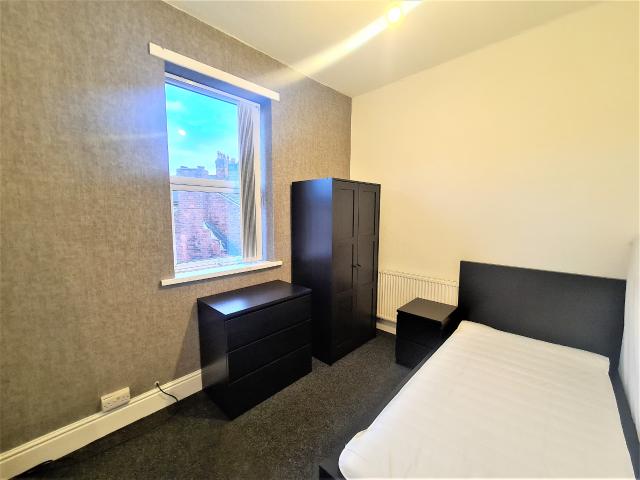 House for rent in Ashton-on-Ribble, Higher Bartle