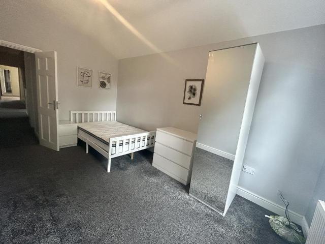 House for rent in Cape Hill, Sandwell