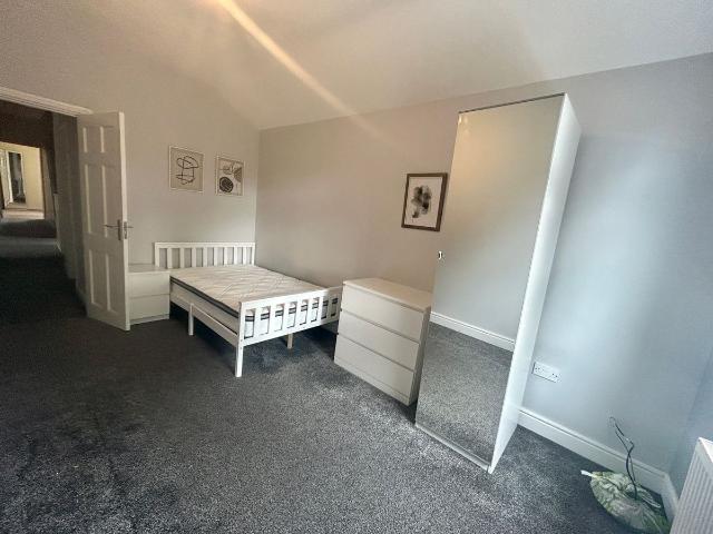 Room for rent in Cape Hill, Sandwell