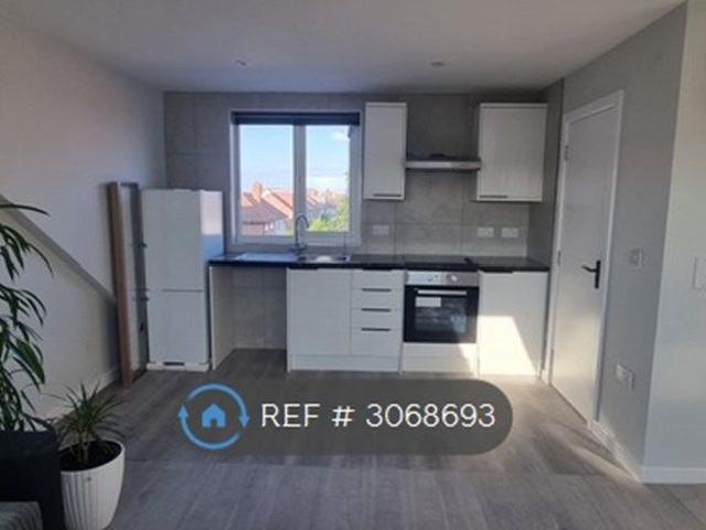 Studio for rent in London Borough of Hounslow, Greater London