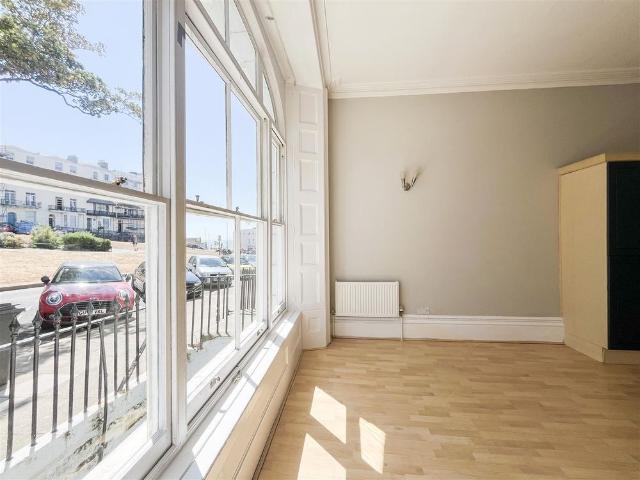 Apartment for rent in Old Town, Guestling Green