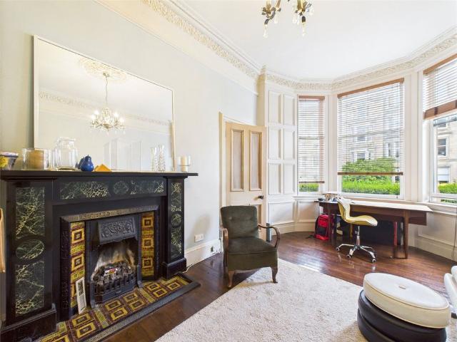 Apartment for rent in Hillside, Leith