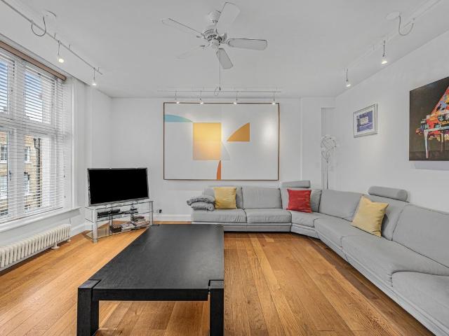 Apartment for rent in Covent Garden, Isle Of Man