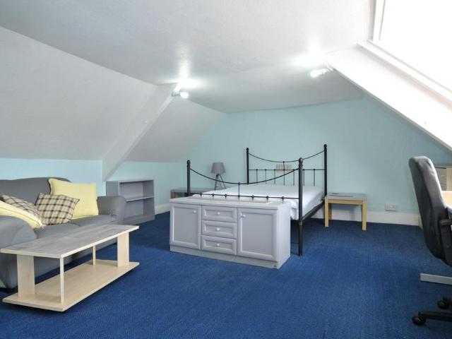 House for rent in Greenbank, Plymouth