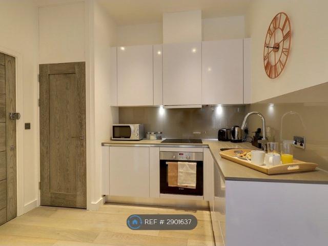 Apartment for rent in Slough