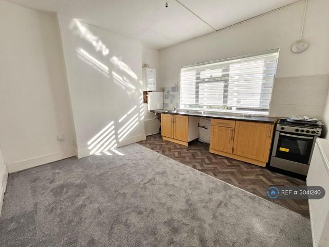 Apartment for rent in Higher Broughton, Salford