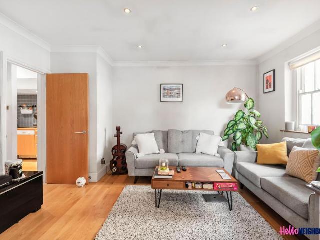 House for rent in Bromley-by-Bow, Greater London