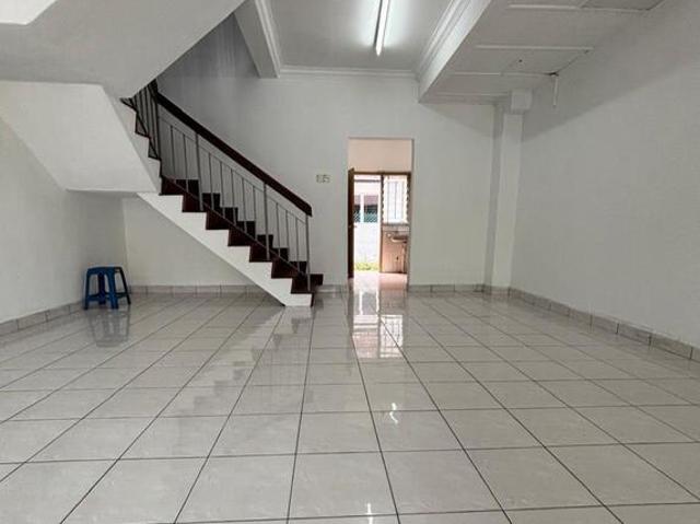 Terraced House for sale in Petaling, Subang Jaya