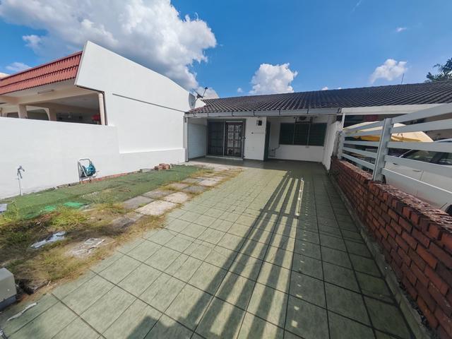 Terraced House for rent in Country Heights Damansara, Kuala Lumpur