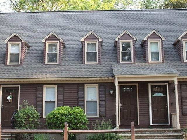 Condo for sale in Chelmsford
