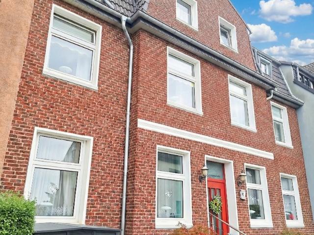 Haus kaufen in Krefeld, Nordrhein-Westfalen
