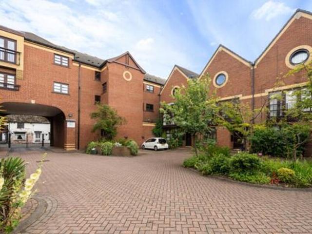 House for sale in Grimsby, North East Lincolnshire