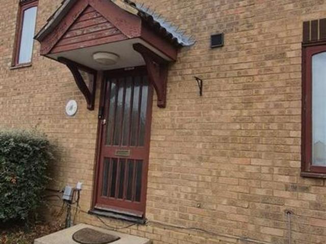 House for rent in Bedford