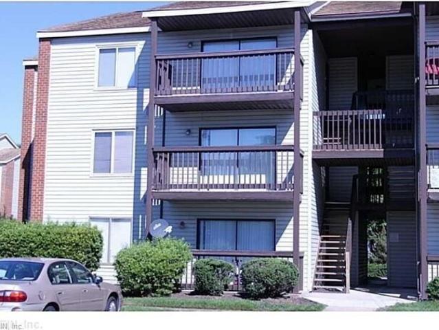 Condo for sale in Hampton