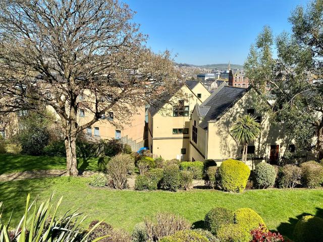 Apartment for rent in Beechen Cliff, Bath