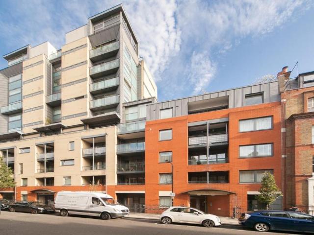 Apartment for rent in East Marylebone, Greater London