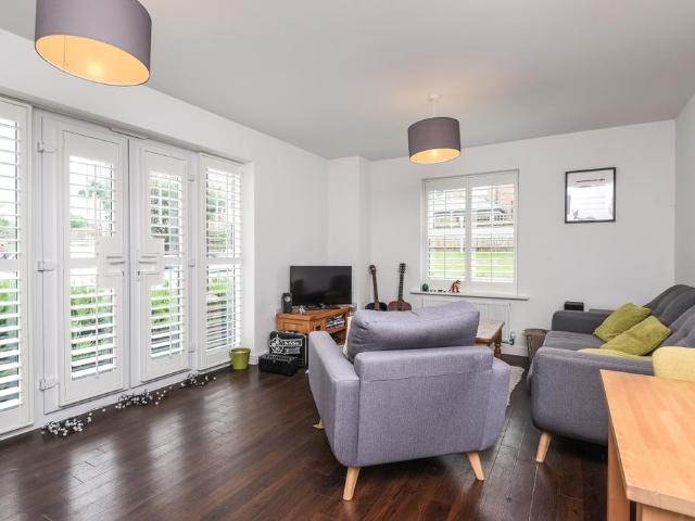 Apartment for rent in Chatterton Village, Greater London