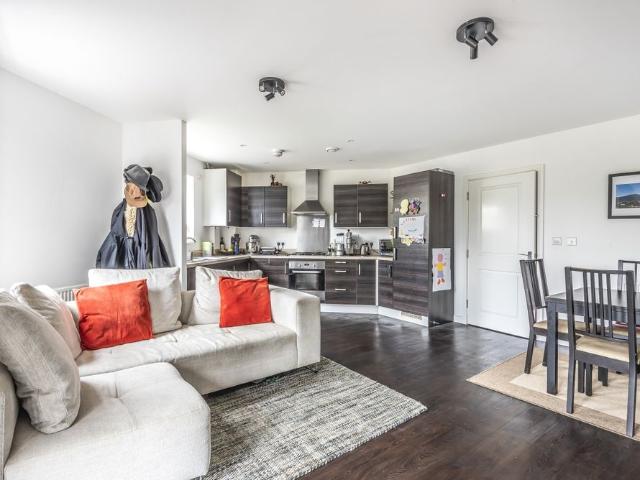 Apartment for rent in Bromley Common, Greater London