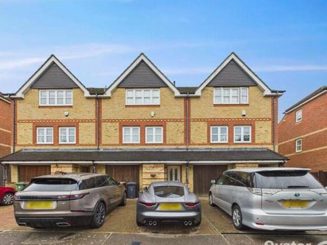 House for rent in Bushey