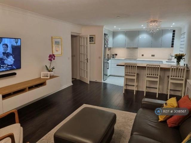 Apartment for rent in Bushey