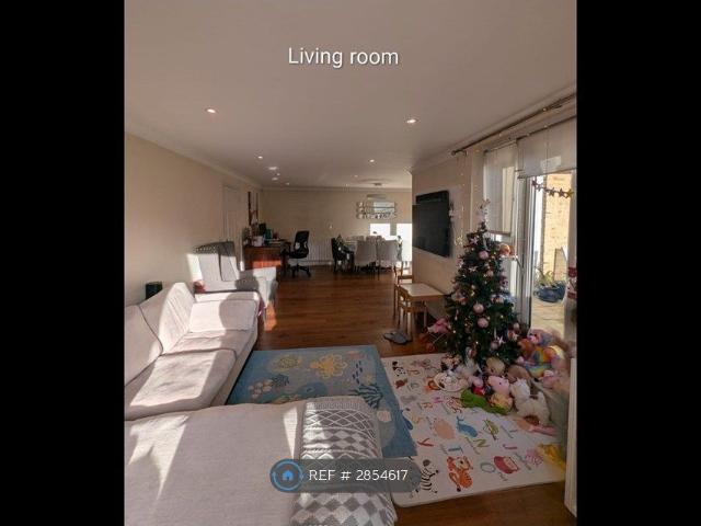 Apartment for rent in Bushey