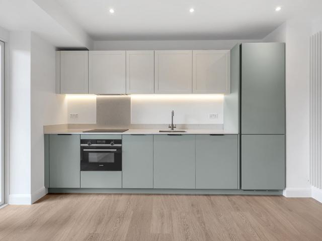 Studio for rent in Custom House, Greater London