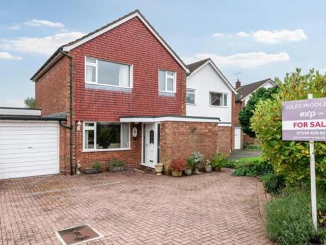 House for sale in Pouchen End, Hertfordshire