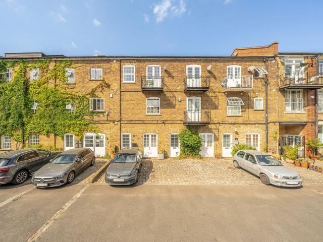 Apartment for rent in Clapham, Greater London