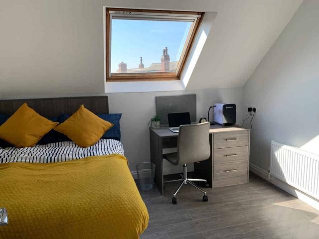 Apartment for rent in Hyde Park, West Yorkshire