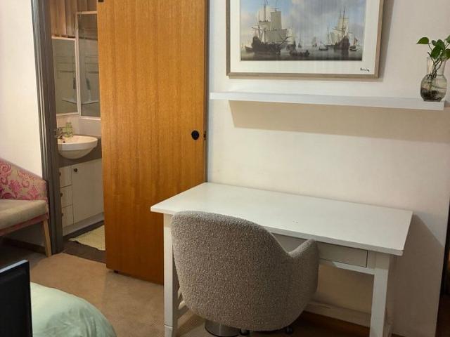 Room for rent in Wembley, Town of Cambridge